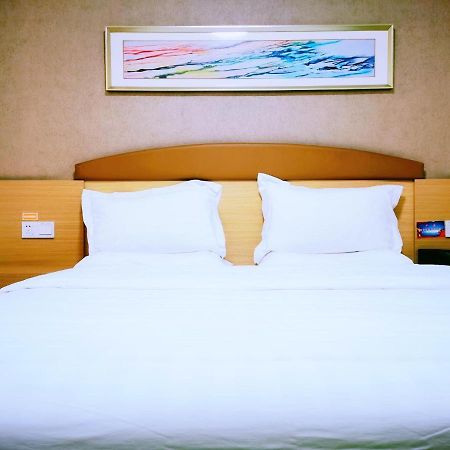 7Days Inn Nanning Min Zu Avenue Exterior photo