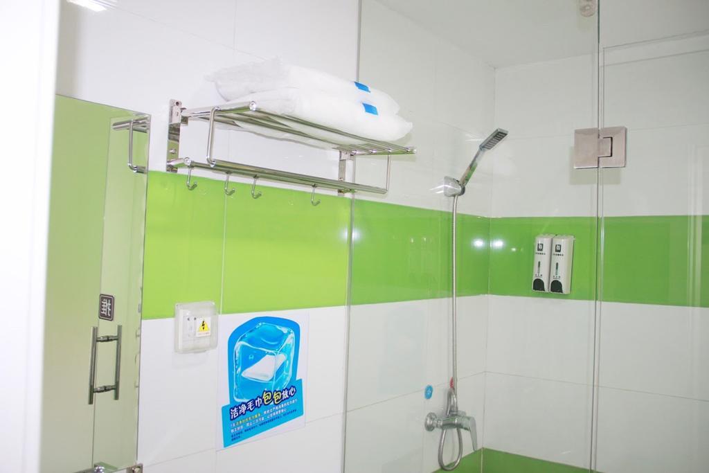 7Days Inn Nanning Min Zu Avenue Exterior photo
